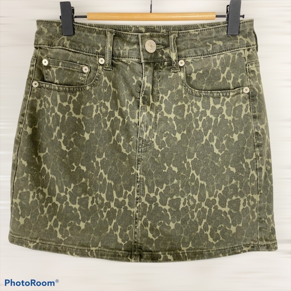 AEO Next Level Stretch Camo Print Denim Jean Skirt